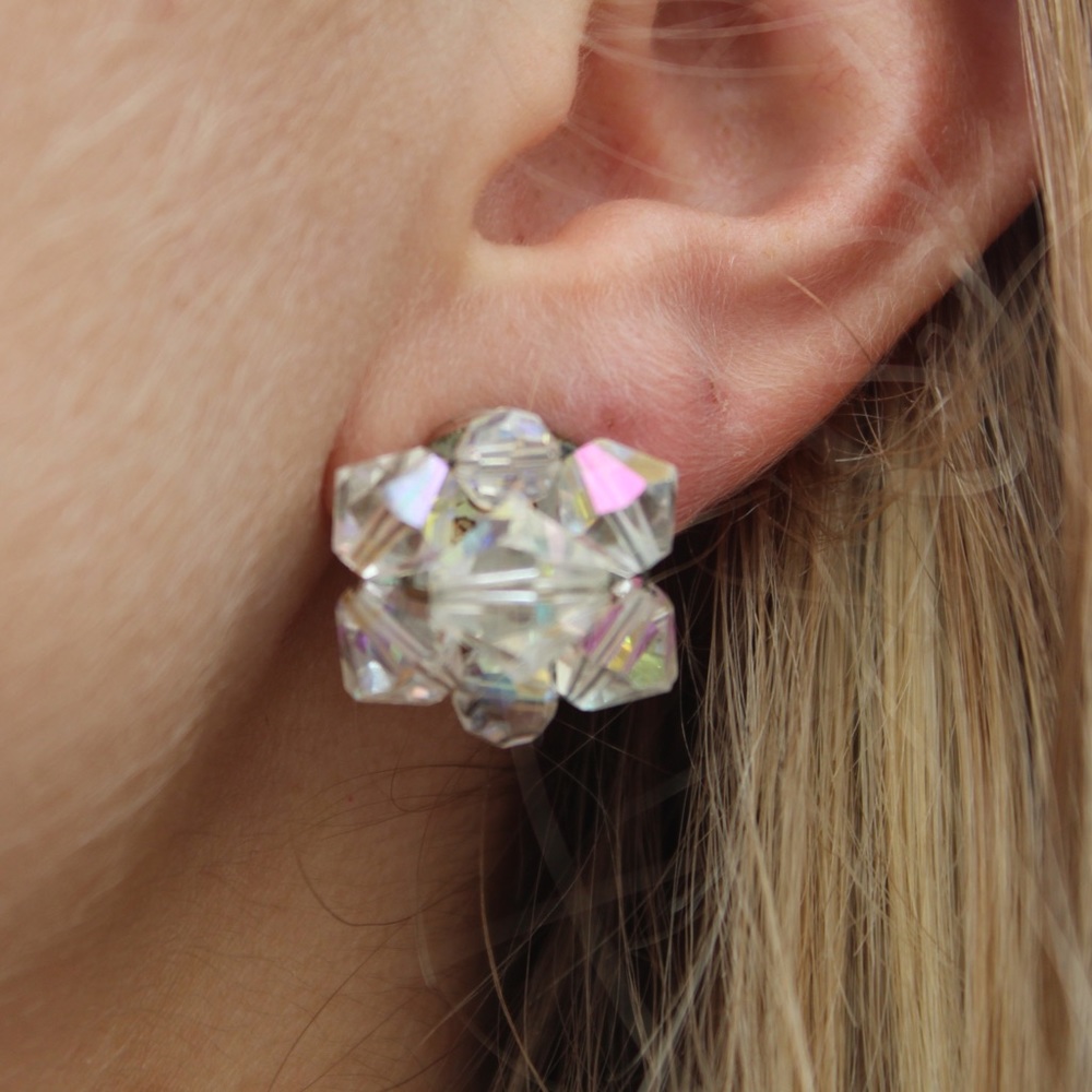 VINTAGE GLAMOROUS EARRINGS